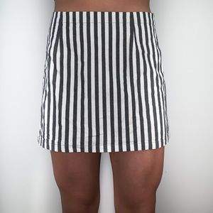 FOREVER 21 SKIRT